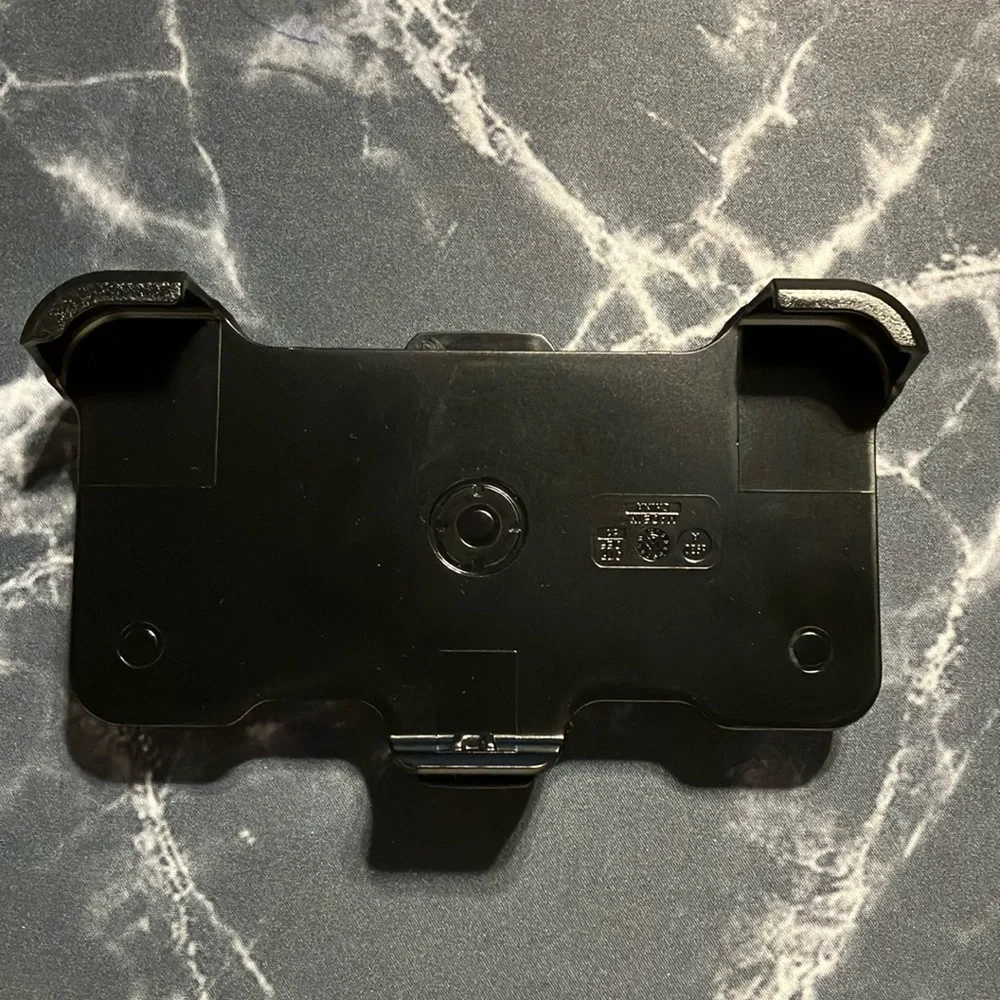 OtterBox Phone Stand/Clip (iPhone 6 / SE)